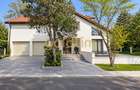 PREMIUM / VILA INDIVIDUALA / 11 CAMERE / CURTE GENEROASA / GARAJ / IANCU NICOLAE - 2