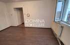 Vânzare apartament 3 camere *etaj 3* - Strada 1 Decembrie 1918 - zona Piața Mică - 4