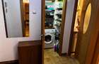 Proprietar -închiriez apartament 2 camere -balcon generos - 4