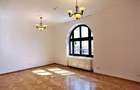 Vila Renovata - Birouri/ Clinica/ Showroom - Piata Romana - 4