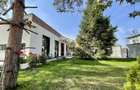 Vila cu 5 camere // * 565 mp gradina* // Tunari - 59