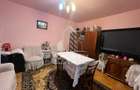 Apartament cu 3 camere, 2 bai, decomandat, parter inalt,zona Girocului - 1