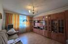 Apartament 3 camere de vânzare - Zona Centrală / 2 băi - 4