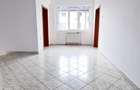 Crangasi- Belvedere  spatiu /Showroom/Creatie/ curte 4 masini - 10