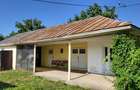 Casă de vânzare în mediul rural – liniște, natură și confort - 4
