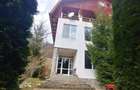 Vila/Pensiune,casa administrator,teren plat 2000Mp - 1