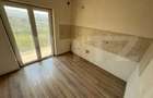 Apartament 3 camere, 80 mp, curte si garaj, Micro - 6