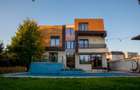 Vila LUX spre inchiriere /curte bar foisor piscina jacuzzi /sala fitness - 1