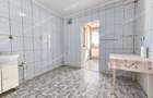 Apartament cu 2 camere, decomandat, 53,39 mp – Piața Centrală, bloc din 1988