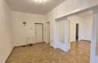 Apartament cu 2 camere partial mobilat in zona centrala