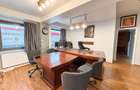 Spatiu comercial / birouri  - 230 mp |  Parcare privata