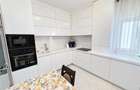 Apartament de LUX cu 4 camere 2 bai si 2 parcari in Cartier Deventer