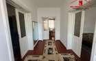 Casa de vanzare pe str.Mircea Voda cu teren 1500 mp ! - 3