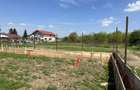 Teren intravilan in Crevedia, 3 loturi 650mp, 30000euro/lot, deschidere 20m - 5