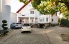Timisoara - Girocului Vila 12 Camere 4 Bai | 497mp Utili 1373mp Teren