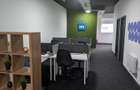 Alăturați-vă unui mediu de co-working cooperativ în HQ Egros Office - 1