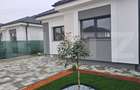 Casa 3 camere, 80 mp, teren 300 mp - 1