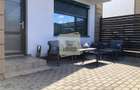 Casa moderna cu 3 camere 2 bai balcon si curte privata in Turnisor - 1