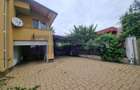 INCHIRIERE CASA 5 CAMERE | ZONA PIPERA - 46