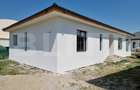 Casă parter de vânzare, 106 mp, teren 468 mp, zona Crevedia - 3
