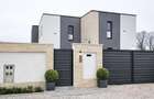 Vila impozanta, aspect deosebit, configuratie tip duplex, view, Brasov - 1