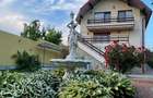 Casa cu etaj zona Piata Mare - 1