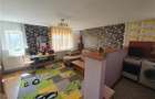 Apartament 2 camere la mansarda -str.Oncesti - zona Vasile Aaron - 2