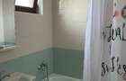 Închiriez apartament 2 camere decomandat  - 2