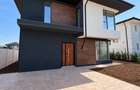 Comuna Berceni - Casa 5 Camere 3 Bai 367mp Teren - 1