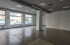 Inchiriez spatiu comercial situat in Strand, in zona de blocuri, suprafata 188m - 8