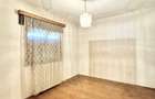 VILA INTERBELICA IN CURS DE RENOVARE COMPUSA DIN DOUA APARTAMENTE - PARCUL CAROL - 12