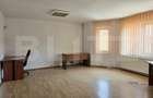 Casa de vanzare, cu 9 camere, 308 mp, zona RrM1 - 5