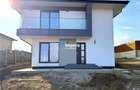 Vila moderna de vanzare – Hlincea, zona Stejar (str. Cortez)Vila dispune de 4 ca - 10