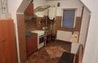 Apartament spatios cu 4 camere, decomandat, la parter - Galata - 2