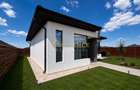 Casă individuală , 3 camere ,2 băi, teren 375 mp ! - 3