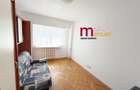 Apartament 3 camere,str.Victoriei,etaj 2 - 17