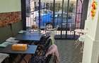 Bistro , cafenea la cheie  ultracentral