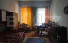 Propietate cu 2 case si spatiu comercial, 585 mp teren, intersectia cu agronomia - 12