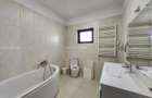 Închiriere Casă 5 camere în DOBROESTI, 5 camere, 4 dormitoare, curte - 10