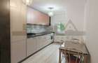 Apartament de 3 camere, decomandat, 64mp, zona UMF - 1