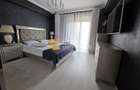 2 CAMERE DECOMANDAT--ETAJ 1--MOBILAT+UTILAT--ESQ VILLAGE V.L - 7