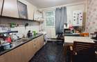 Apartament 3 camere, 65mp , semidecomandat, etaj 3, zona 1 Mai - 8