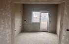 Casa individuala - teren generos - toate utilitatile - living mare - 4