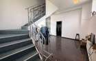 Spatiu comercial | Militari | 196 Mp | Centrala | 2012 | Comision 0%