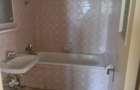 Se vinde in Nord apartament 3 camere etaj 1/9,pret 68000 euro negociabil.