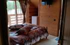 RATE Pensiune 12 cam Superba*** malul Lac Mocearu piscina ,16277mp - 27