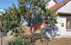Casa 3 camere, teren 736 mp, de vanzare în Bailesti