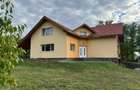 EXCLUSIVITATE! Casa deosebita cu potential de investitie