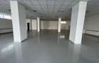 Spatiu comercial mare - Crangasi (aproape de piata, metrou) - 15