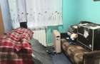 Vanzare apartament cu 4 camere si 2 bai,  decomandat, etaj 1/4  zona CET - 5